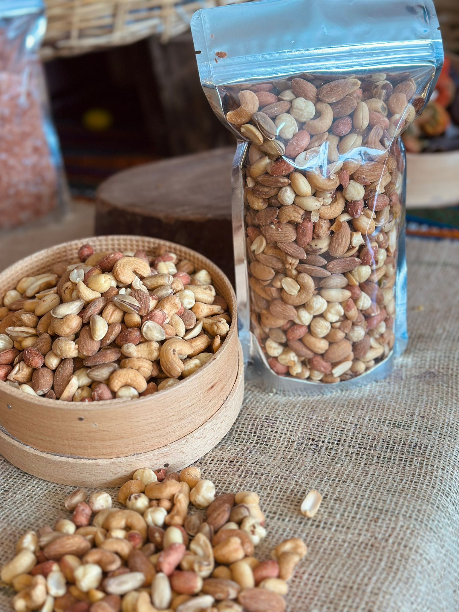 Karışık Lüks Çerez(Antep Fıstığı-Badem-Fındık-Kaju-Yer Fıstığı)